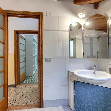 Faenza 64 Apartment Florence