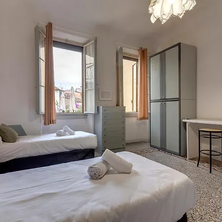 Apartman Faenza 64 *