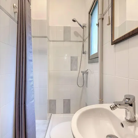 Apartamento Faenza 64 *